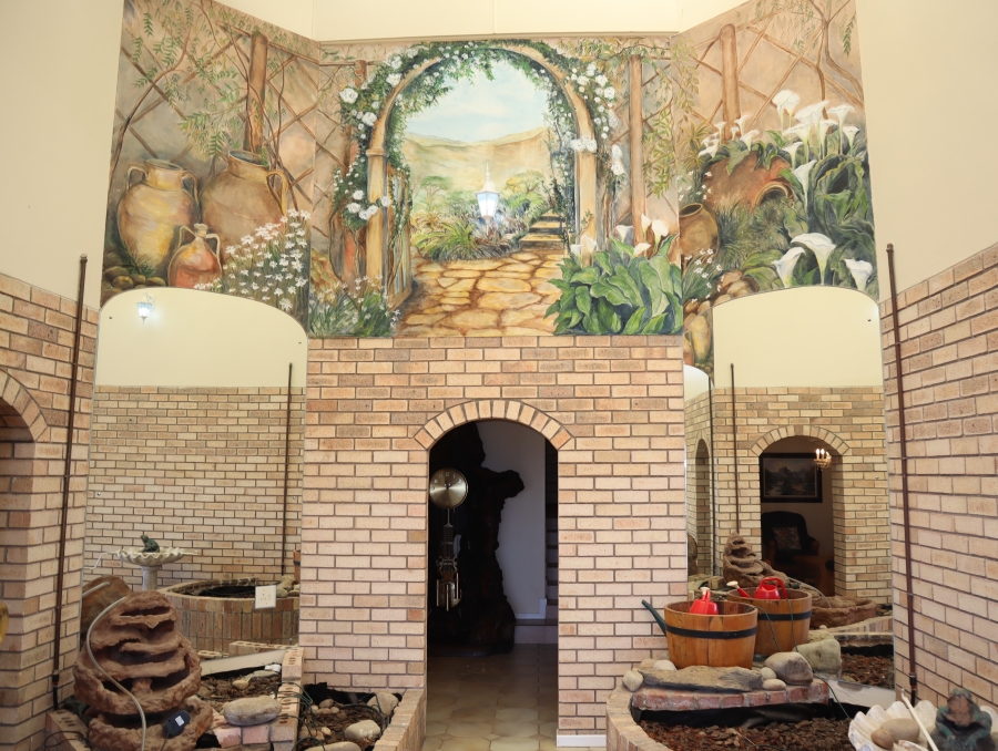 5 Bedroom Property for Sale in Wavecrest Eastern Cape